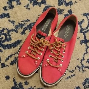 Sperry Canvas Slip Ons Nautical Style VGUC Sz 9